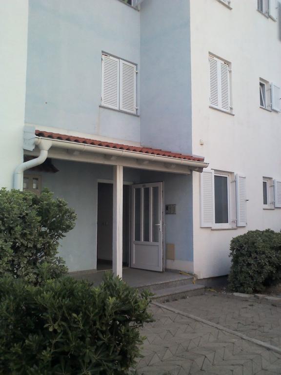 Apartment Zea Novalja Εξωτερικό φωτογραφία