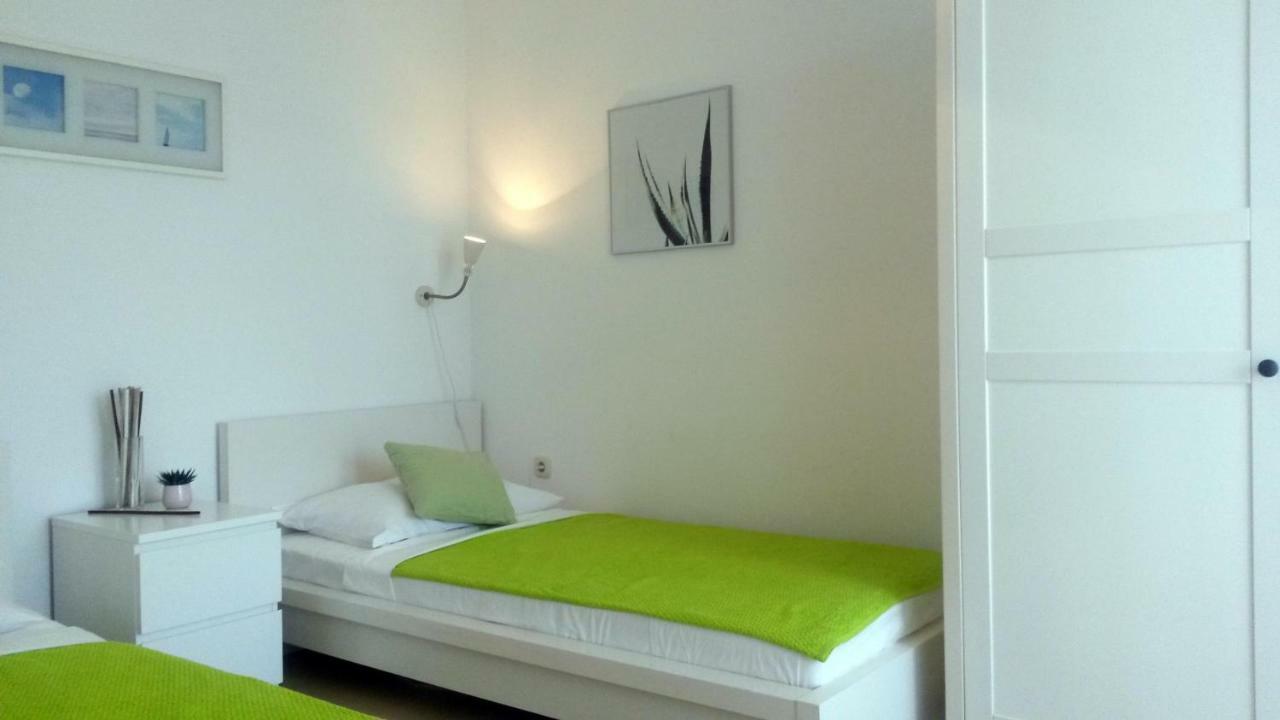 Apartment Zea Novalja Εξωτερικό φωτογραφία
